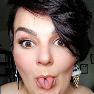 Meet your Posher, Shannon